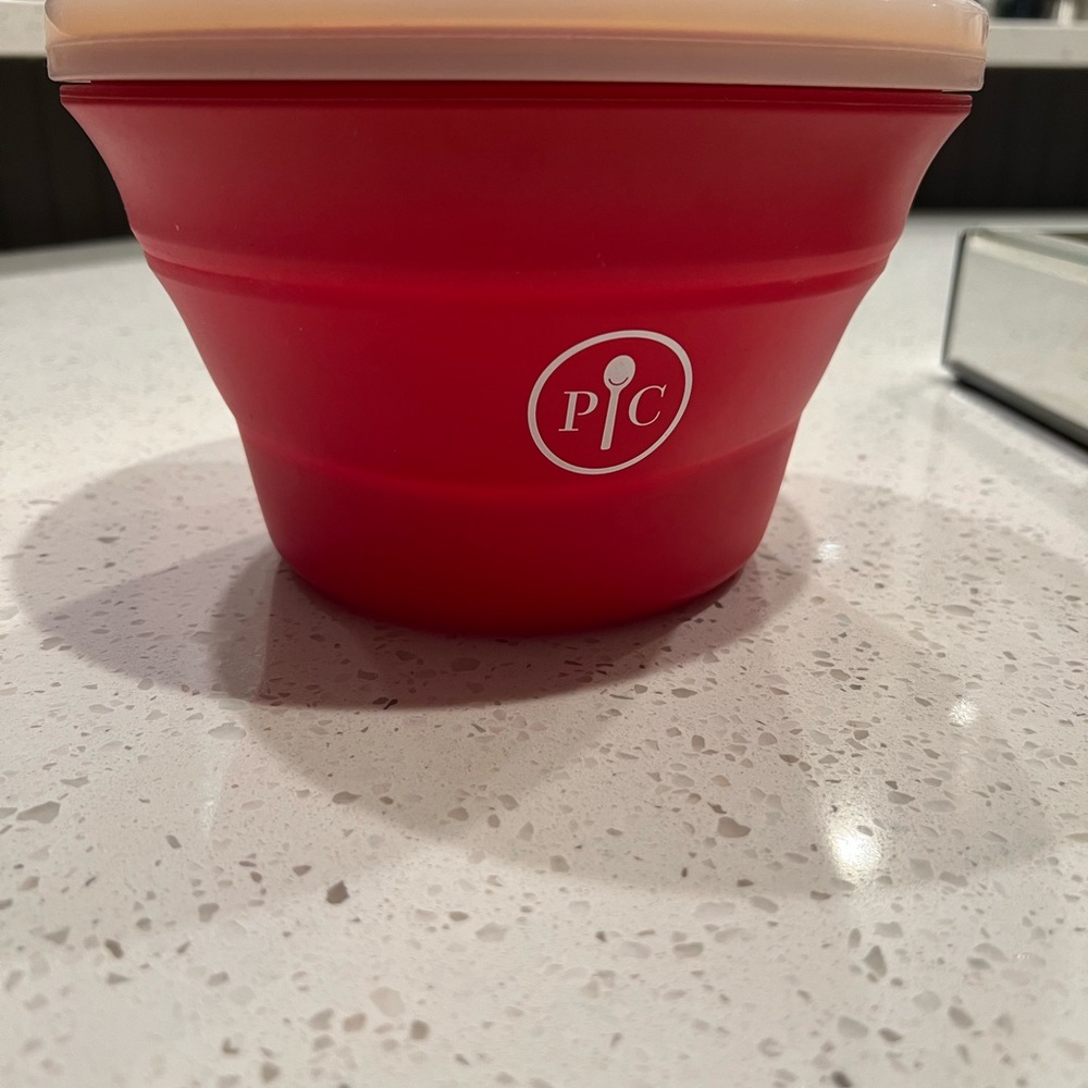Pampered Chef Red Collapsible Microwave Popcorn Popper and Storage Bowl